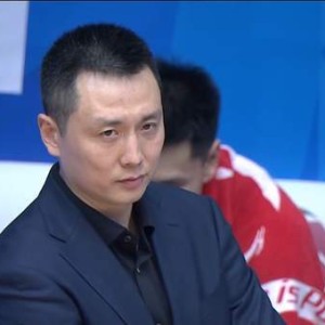 MK体育平台-50分大胜，上海男篮稳坐榜首位置 张镇麟10分献暴扣 4外援齐爆发