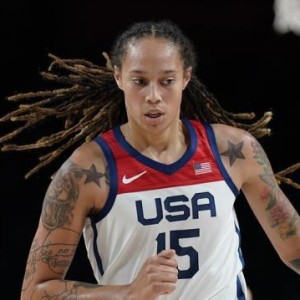 MK体育APP-对标美国女篮中锋！韩旭竞争MIP和最佳第六人