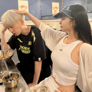 MK体育APP-糖小幽鼓励Doinb：人生如长路，总有未能抵达的远方